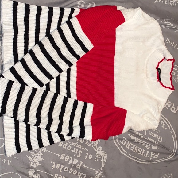 Tilly's Tops - Tillys long sleeve top